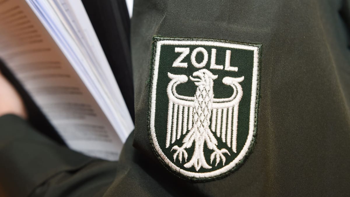 Amt warnt vor gefährlichem Potenzmittel aus dem Internet