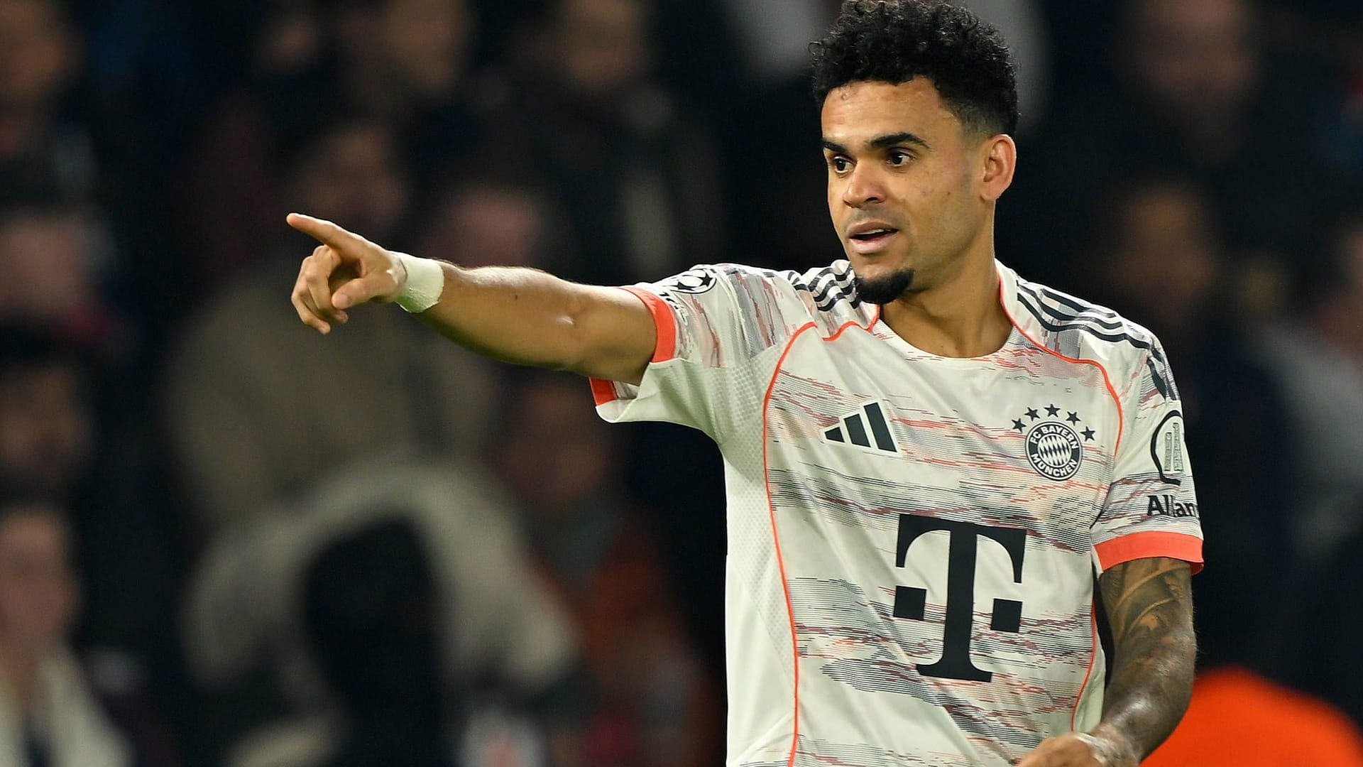 Luis Díaz: Der Kolumbianer steht seit Sommer beim FC Bayern unter Vertrag. Luis Díaz: Der Kolumbianer steht seit Sommer beim FC Bayern unter Vertrag.