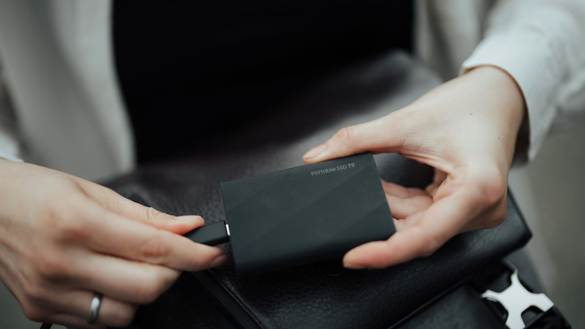 Gewinnen Sie mit etwas Glück eine Samsung SSD T9 (2TB)