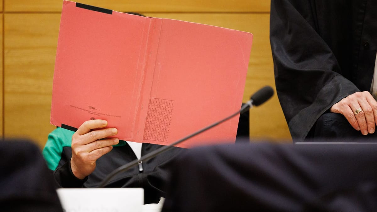 Von Thailand in die Prostitution - Schleuserprozess beginnt