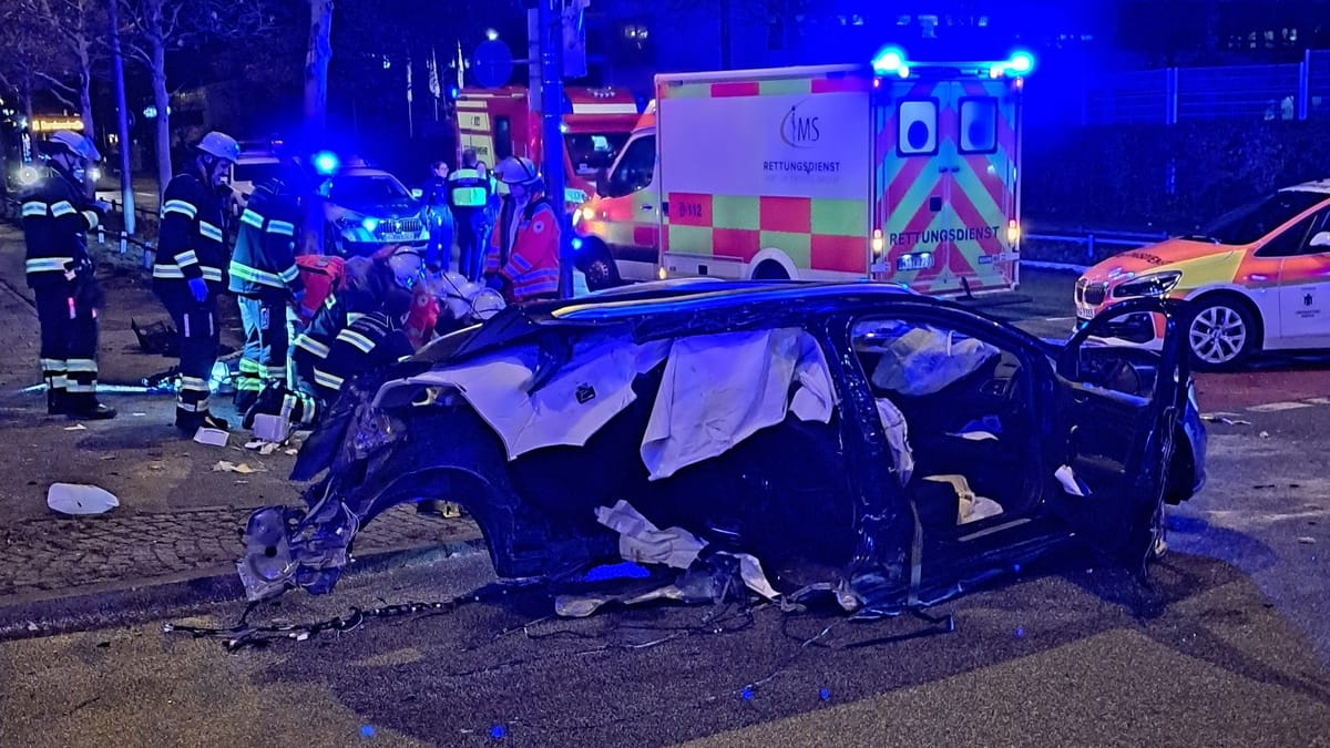 M-nchen-T-dlicher-Unfall-Polizei-ermittelt-wegen-fahrl-ssiger-T-tung