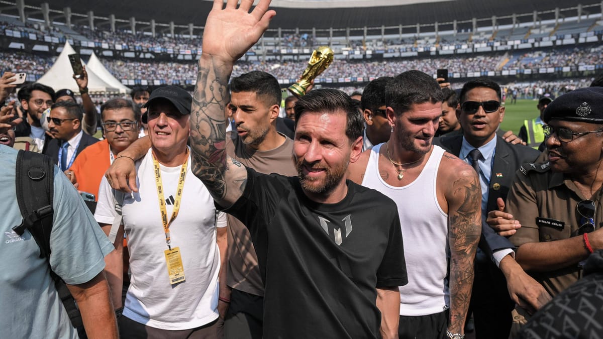 Auftritt von Fußballstar im indischen Kalkutta endet in Chaos