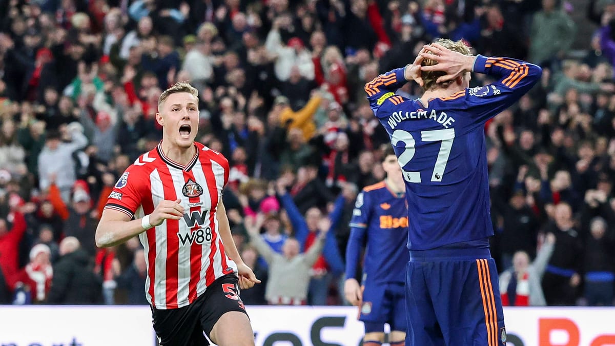 DFB-Star entscheidet Derby in England mit Eigentor DFB-Star entscheidet Derby in England mit Eigentor