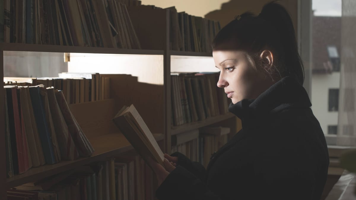 Asterix verdrängt Thriller-König Fitzek von Platz 1: Bestseller im November