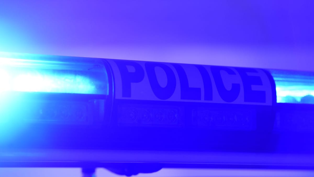 Acht-Autos-in-Unfall-mit-immensem-Schaden-verwickelt