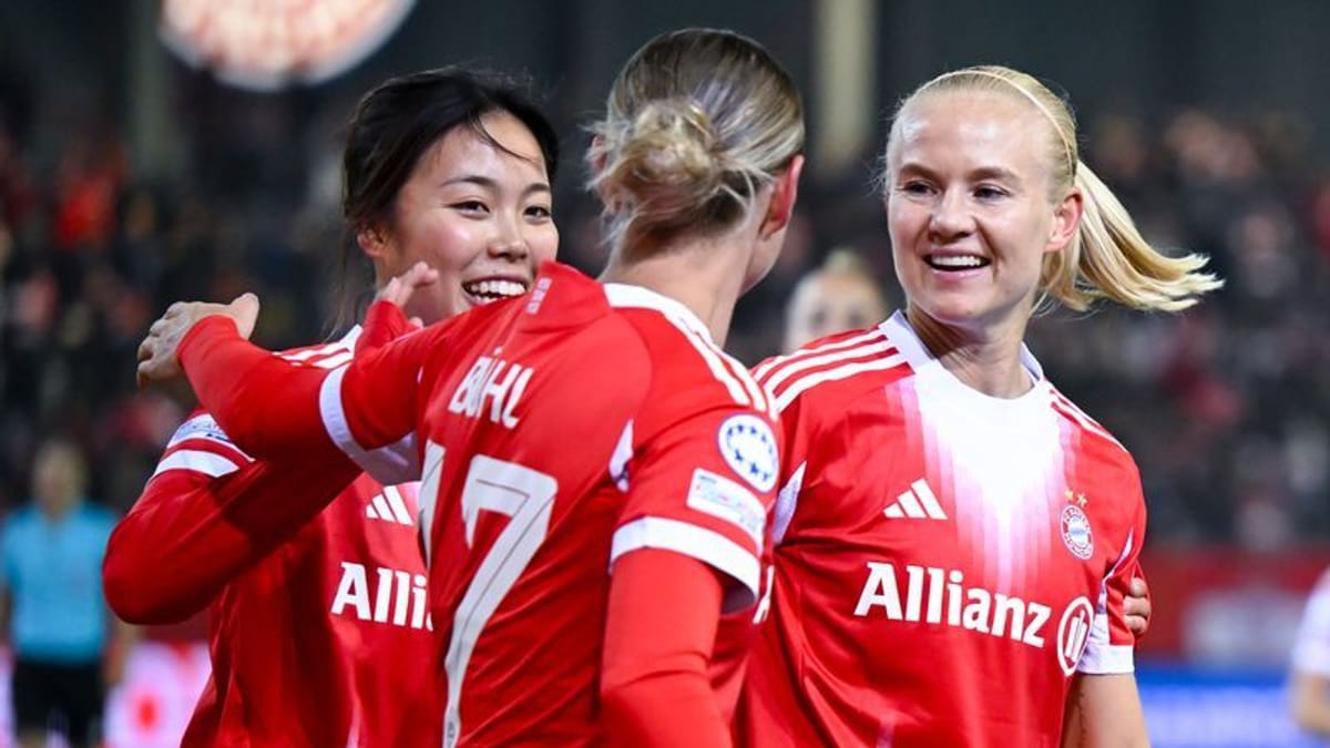Bayern München: Fußballerinnen feiern klaren 5:0-Sieg in Frankfurt