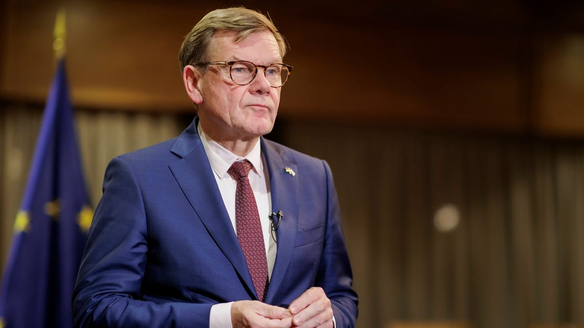 Außenminister-Foto grüßt in allen deutschen Auslandsvertretungen