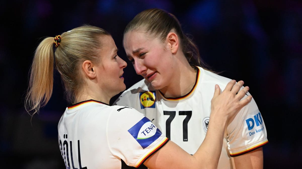 DHB-Frauen nach WM-Pleite gegen Norwegen: „Zeit, traurig zu sein“ DHB-Frauen nach WM-Pleite gegen Norwegen: „Zeit, traurig zu sein“