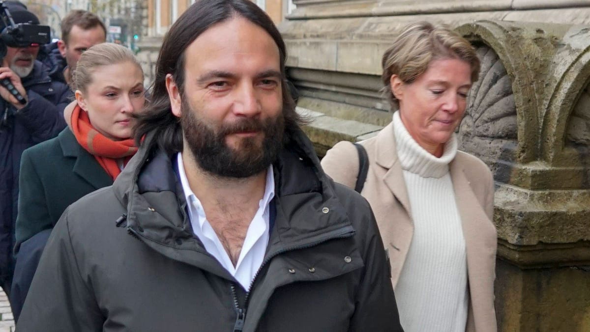 „Brandgefährlich“ für Christina Block – Ingo Bott in der Kritik