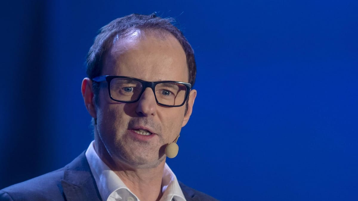 Comedian kündigt Rückzug an und rechnet ab