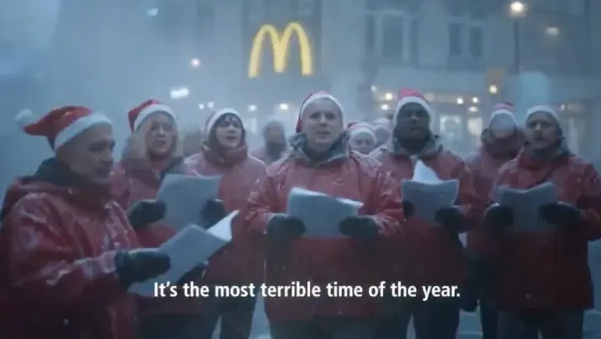 McDonald’s zieht KI-Weihnachtsspot nach heftiger Kritik zurück McDonald’s zieht KI-Weihnachtsspot nach heftiger Kritik zurück
