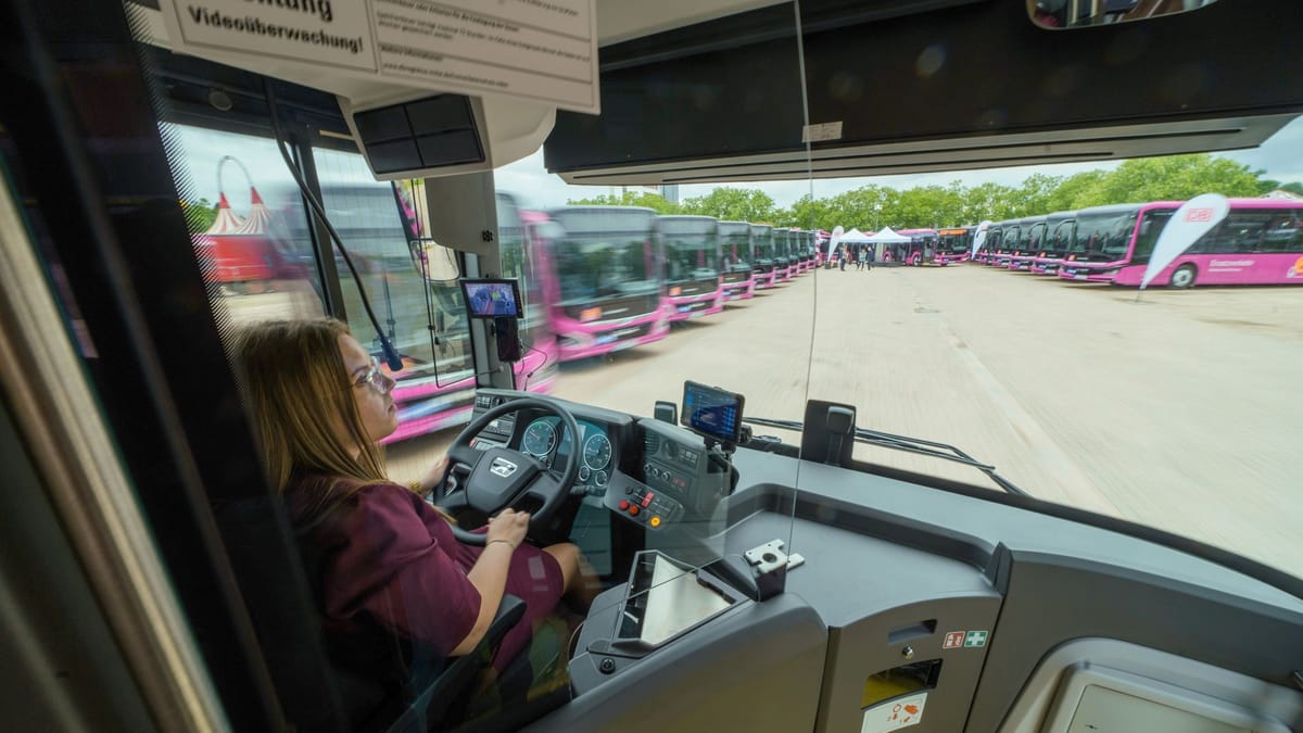 Bahn will Tausende Busse bestellen - MAN Hauptlieferant