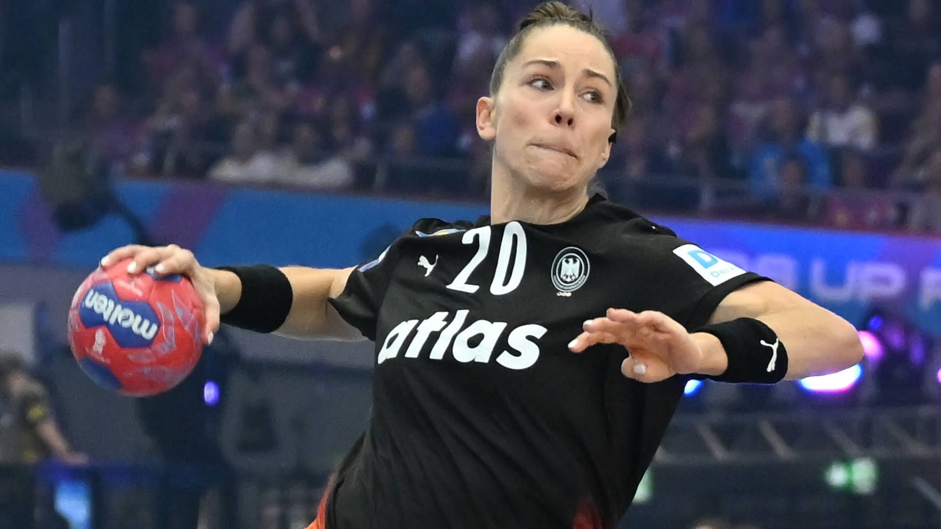 Im Angriff: Deutschlands Emily Vogel und ihr Team wollen unter die letzten Vier.