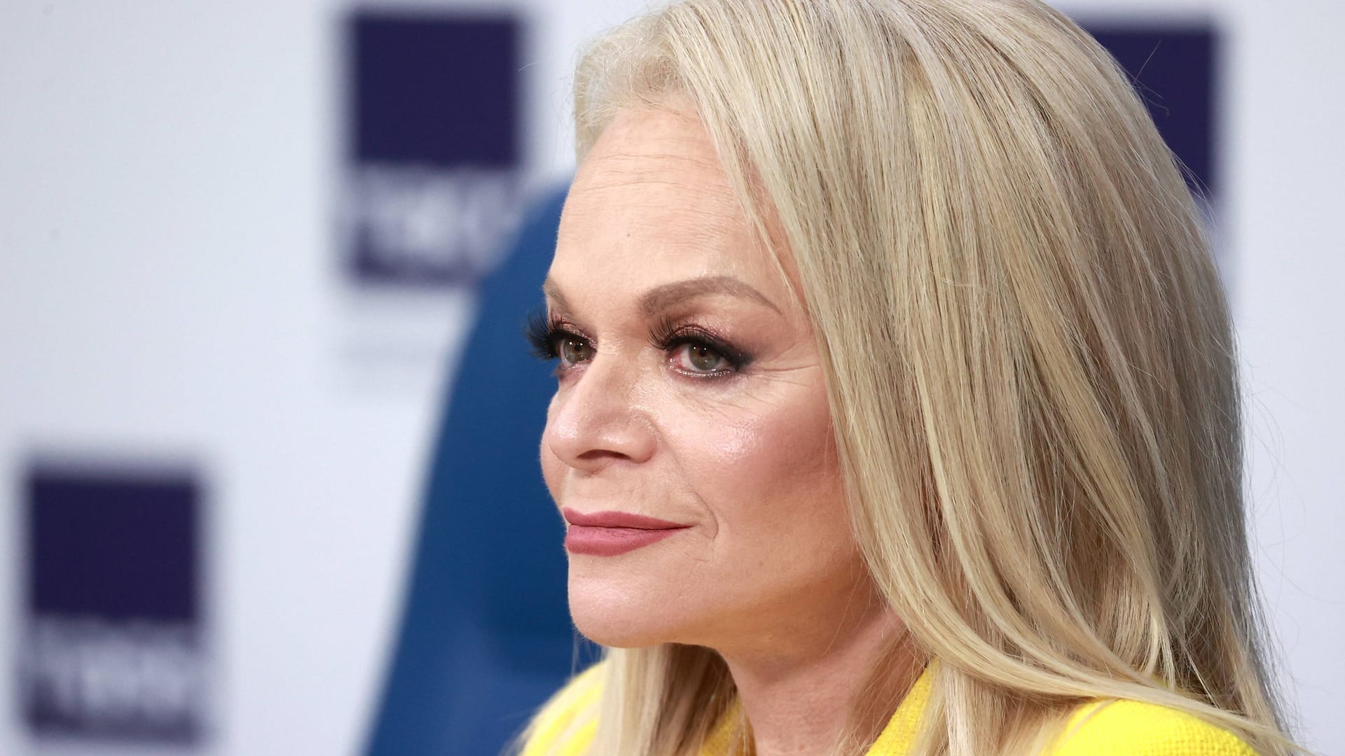 Larissa Dolina ist Mitglied der Regierungspartei Einiges Russland und unterstützt stets die Politik von Wladimir Putin, auch den Angriffskrieg gegen die Ukraine. Larissa Dolina ist Mitglied der Regierungspartei Einiges Russland und unterstützt stets die Politik von Wladimir Putin, auch den Angriffskrieg gegen die Ukraine.